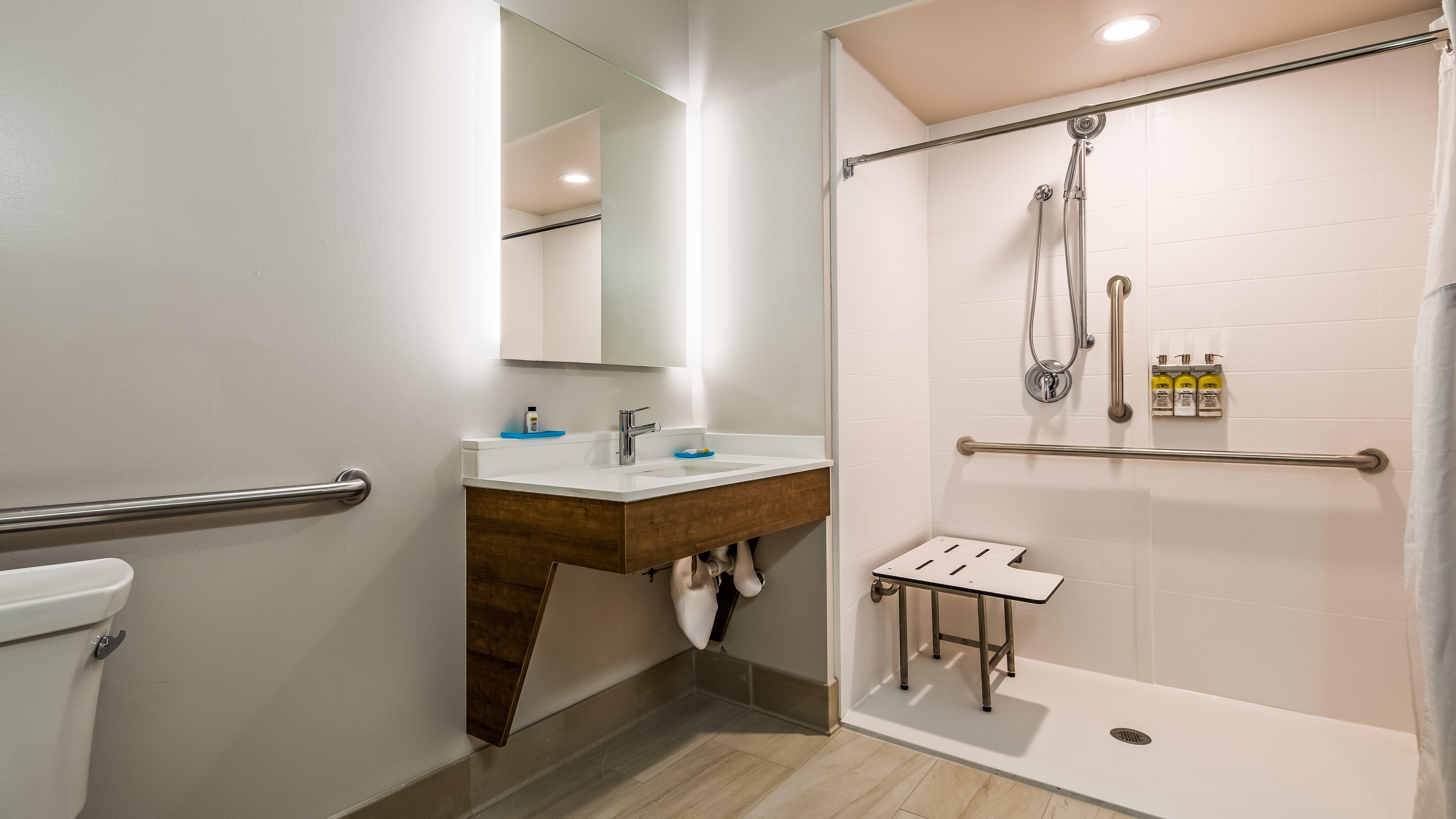 Holiday Inn Express & Suites Detroit - Farmington Hills By Ihg Northville Exteriör bild
