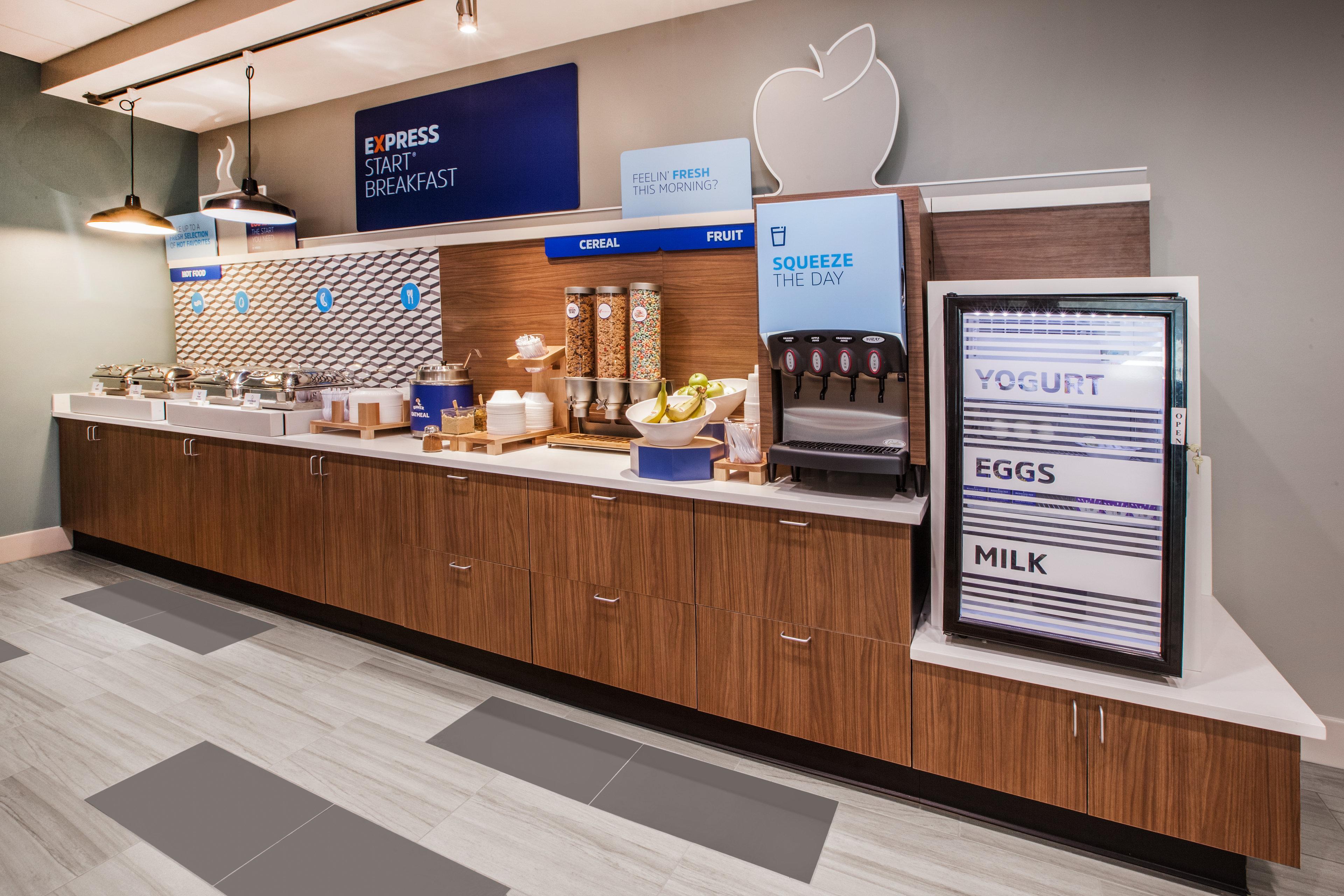 Holiday Inn Express & Suites Detroit - Farmington Hills By Ihg Northville Exteriör bild