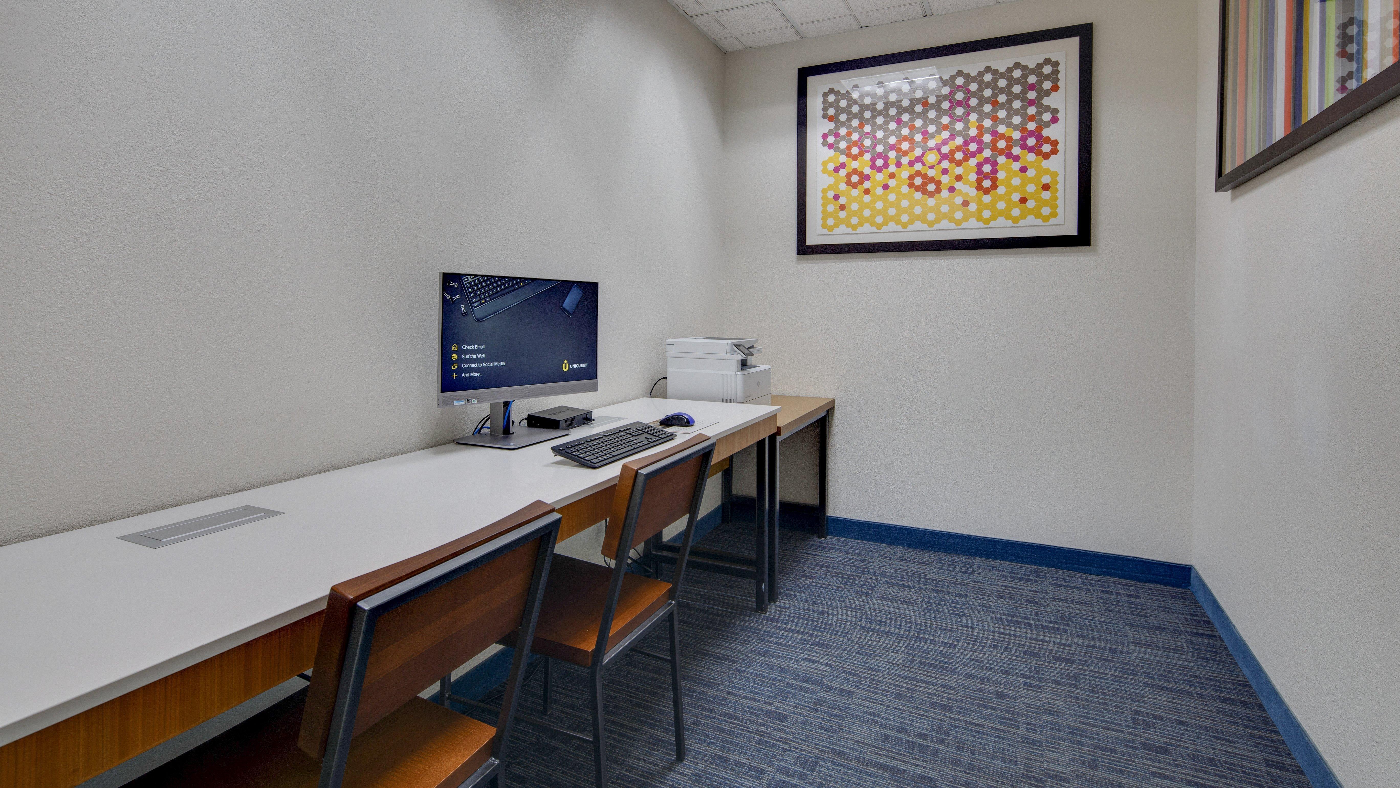 Holiday Inn Express & Suites Detroit - Farmington Hills By Ihg Northville Exteriör bild